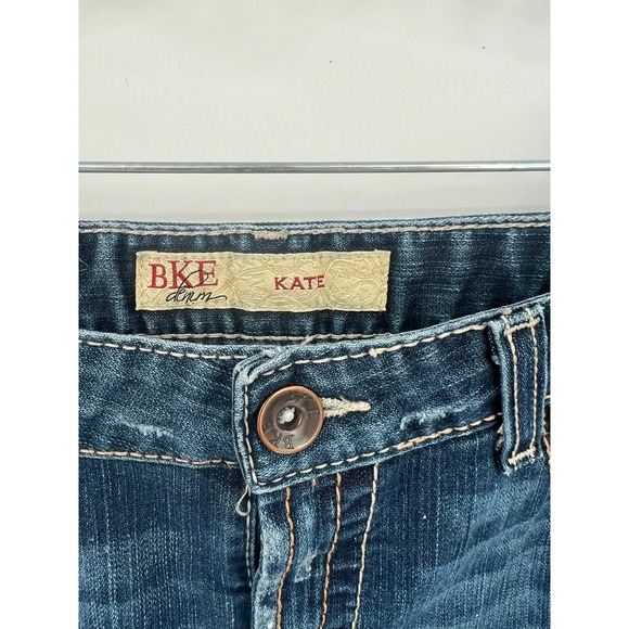 BKE Kate medium wash denim jean capri pants size 29 - Picture 3 of 6